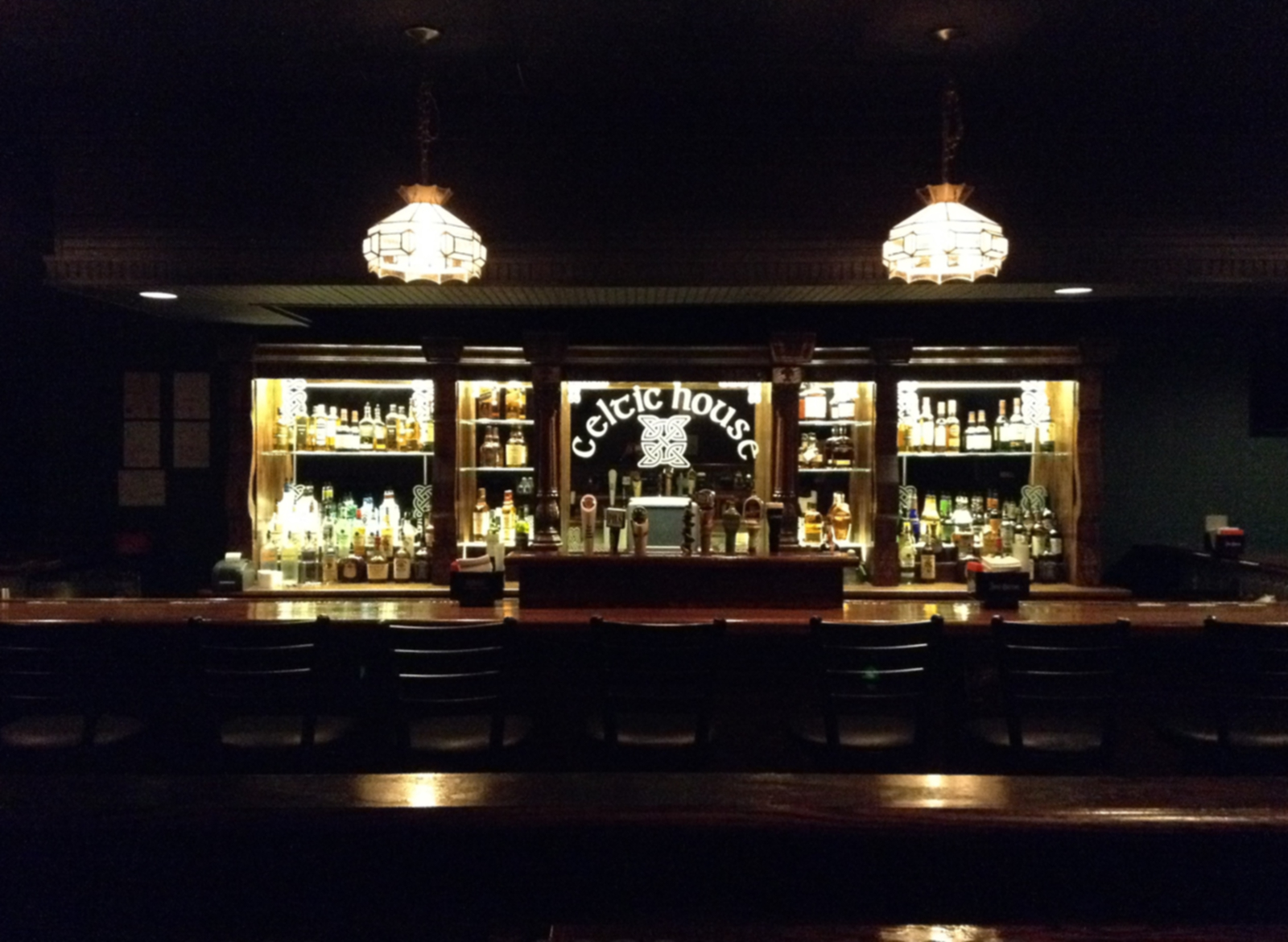 Irish Pub and Restaurant Near You | The Celtic House Irish Pub